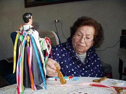 Ángela Uceda Díaz. El Trabajo como bandera de una octogenaria en su Museo de Arte Naïf