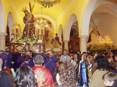 Suspendida la salida de la procesión de Ntro. Padre Jesús y la Virgen de los Dolores por lluvia intensa
