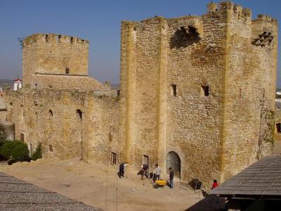 Presentado el estudio previo a la restauración y puesta en valor del Conjunto Monumental Castillo-Fortaleza y Tercia.