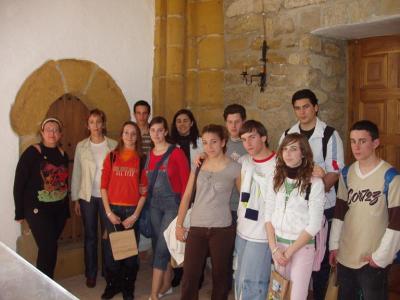 Alumnos de 4º de ESO del IES Gamonares conocen de cerca el patrimonio de Lopera