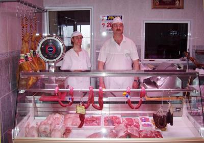 Carnicería Juan Manuel "Trigo". Cuatro décadas de carniceros y salchicheros en Lopera