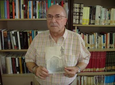 El emigrante loperano Serafín Huertas Chueco edita un pequeño libro con sus vivencias y poemas.