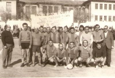 Partido de Fútbol a beneficio del Hospital de San Juan de Dios y de las Hermanas de la Cruz celebrado en Lopera hace 35 años