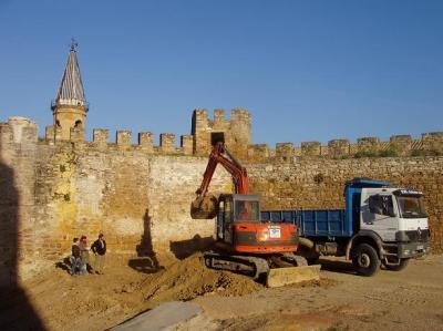 Comienza la II Fase de la Intervención Arqueológica en el Castillo Fortaleza de Lopera.