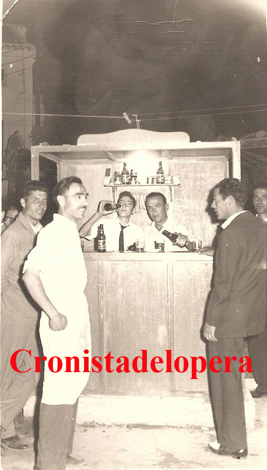 El Confesionario de Lopera, un mini bar con mucha historia.