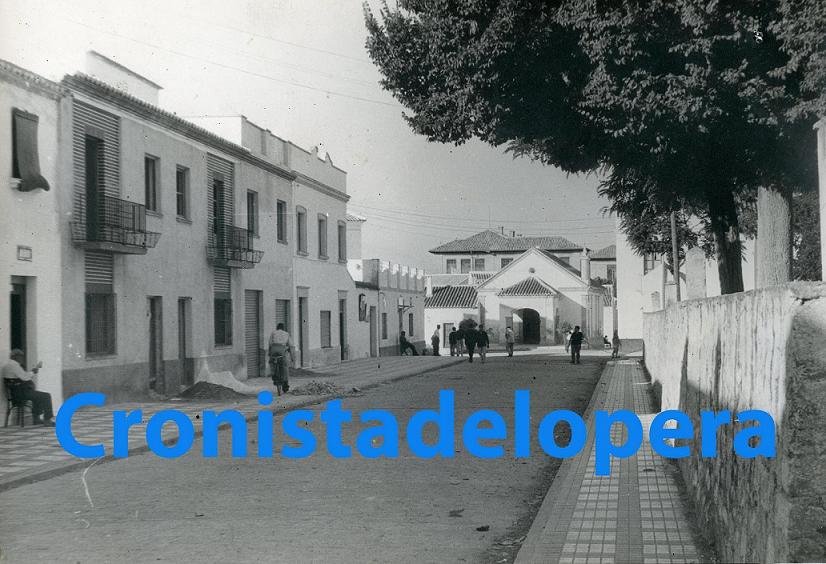 La calle Humilladero de Lopera en el año 1964