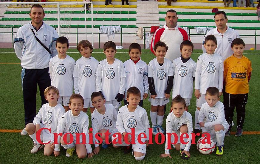 El equipo Prebenjamín de la A. D. Lopera gana el I Primer Trofeo Provincial Prebenjamín  de Fútbol 7 al imponerse al Villa del Río en la final por 5 goles a 2