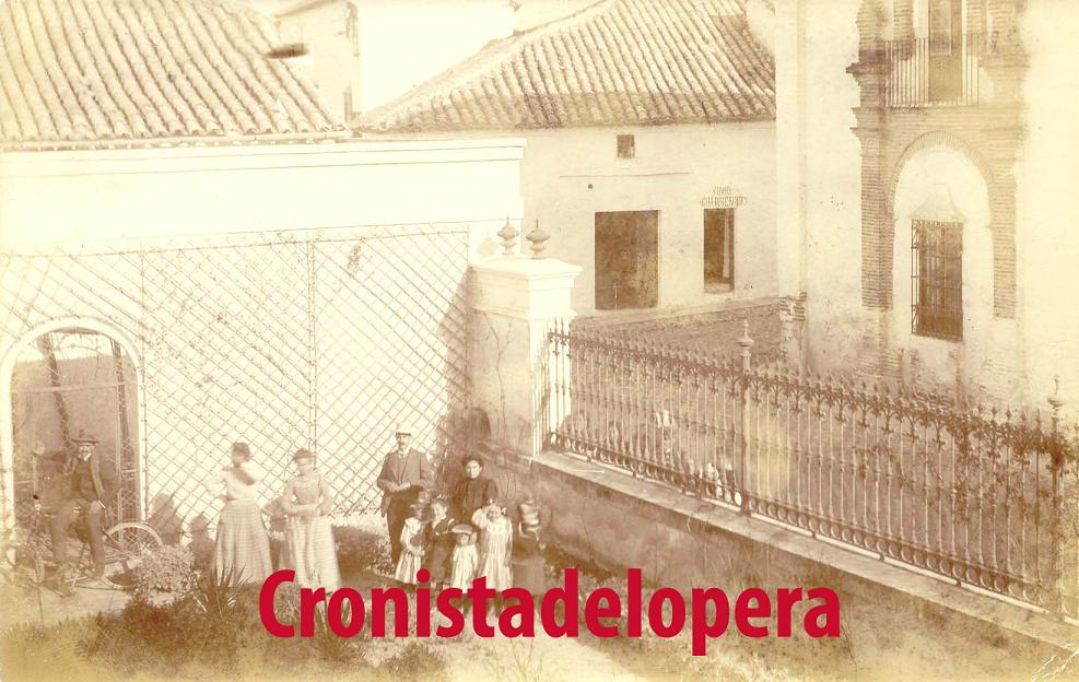 Vista del patio del Palacete de D. Bartolomé Valenzuela Rueda en 1930