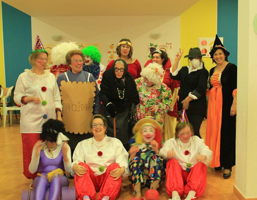 La Asociación de Amas de Casa Bascena celebró su Fiesta de Carnaval