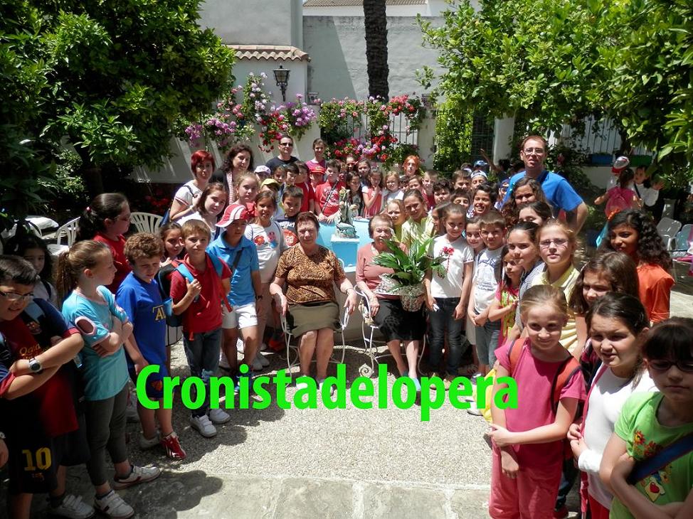 Setenta y tres alumnos del CEIP Miguel de Cervantes de Lopera conocen el Patrimonio de la localidad