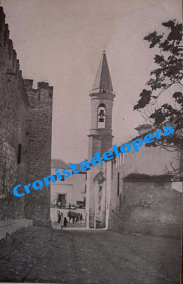 Paseo matinal por la calle Iglesia de Lopera en 1938