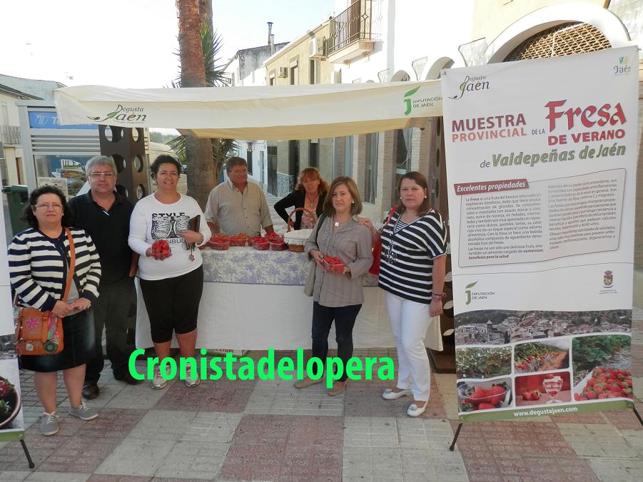 Hoy en Lopera Muestra Provincial de la Fresa de verano de Valdepeñas de Jaén