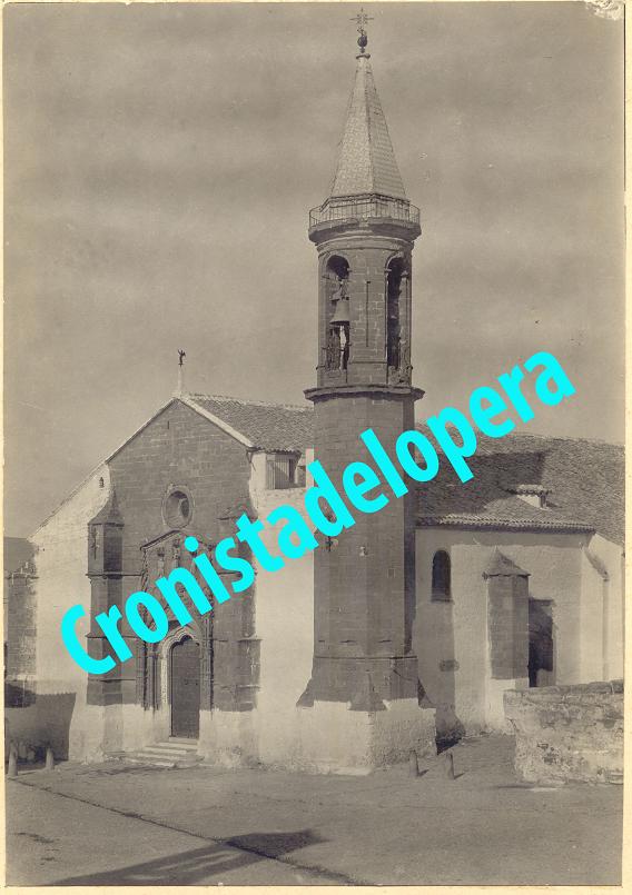 La Plaza Mayor e Iglesia Parroquial de la Inmaculada Concepción de Lopera en 1928