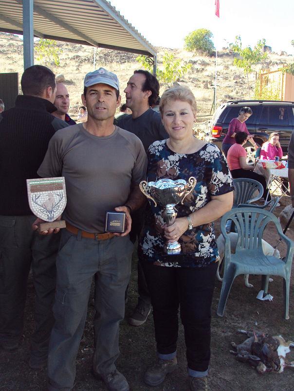 Los loperanos Juan Alférez y Ana Mari Relaño vencedores en el Campeonato Provincial de Caza Menor con Perro
