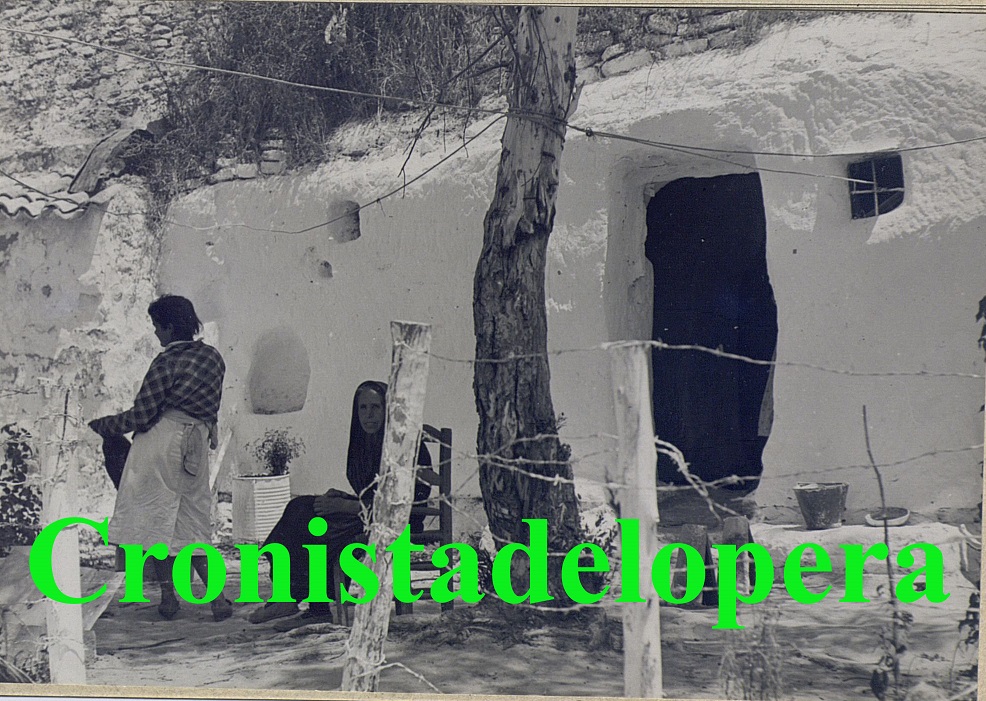 Las Casas-Cuevas de Lopera en 1941