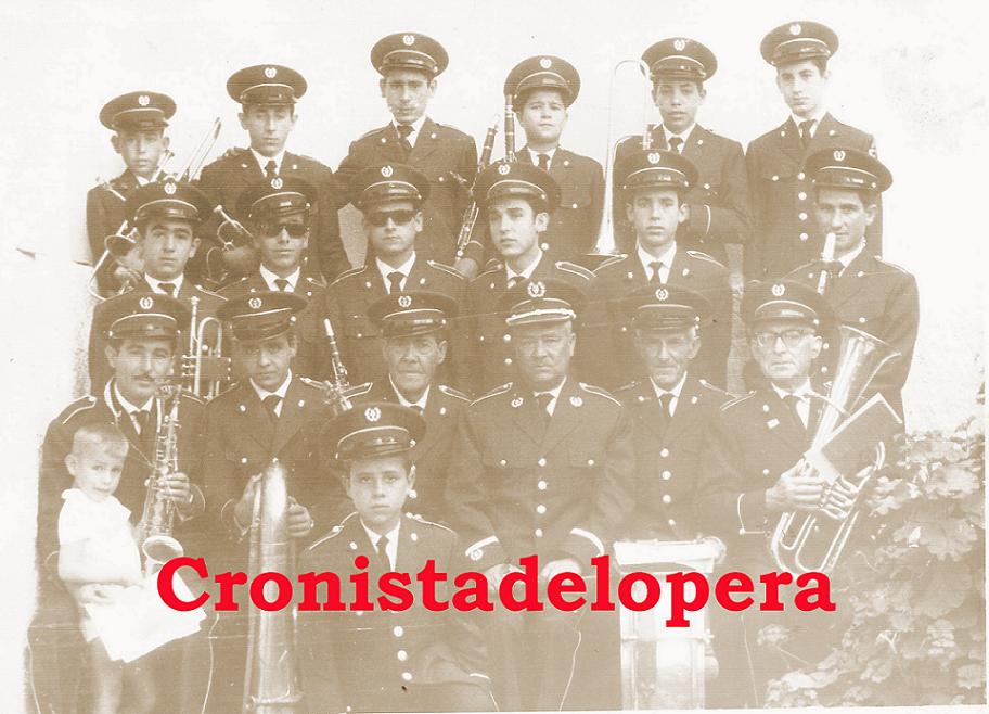 Banda Municipal de Música de Lopera en 1963 bajo la dirección de Francisco Milla López