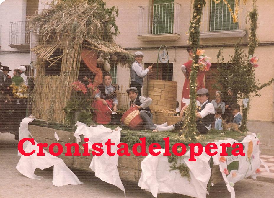 Carroza de la Romería de San Isidro Labrador Lopera. Año 1983. En la misma Josefa Relaño, Diego Alcalá, Alonso Valenzuela, Serafina Alcalá y Francisco Relaño.