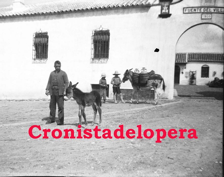 Loperanos en el Cortijo Fuente del Villar (término de Andújar) propiedad de la Familia Herruzo en 1952.