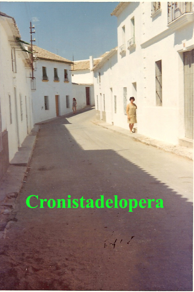 Paseo matinal por el pasado de las calles de Lopera. Hoy por la Calle La Huerta (Hoy José López Quero) en el año 1974