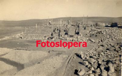 Vista  del comienzo de las Obras en la Barriada de las Casas Nuevas de Lopera por la Empresa Regiones Devastadas un 22-11-1941.
