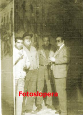 Loperanos de "liga" en la bodeguita de Enrique Garrote Wenceslá. Antonio Crespo, Francisco Delgado, Jerónimo Morales y Enrique Garrote.