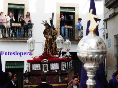 Otras fotos de la procesión de Ntro. Padre Jesús Nazareno y la Virgen de los Dolores.