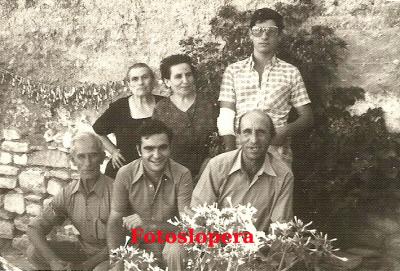 Grupo de Loperanos año 1972. Manuela Bueno, María Bueno, José Palomo, Juan Quero, Raimundo Bueno y Serafín Bueno.